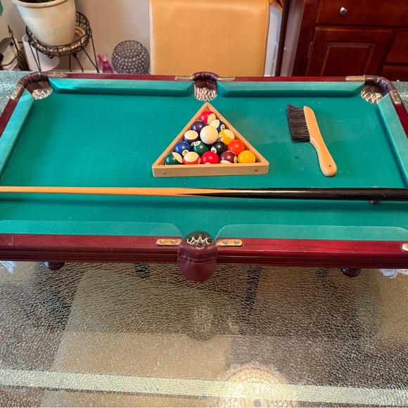 Billiard Tabletop Pool Table - Picture 6 of 9